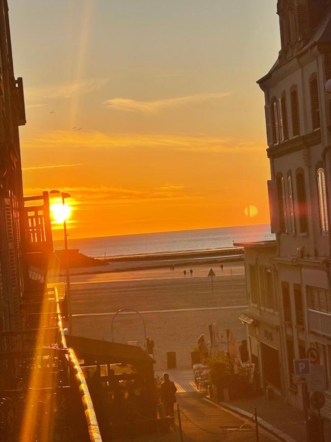 Le Bleu Trouville-sur-Mer Exterior foto