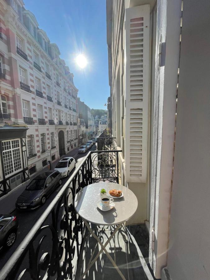 Le Bleu Trouville-sur-Mer Exterior foto